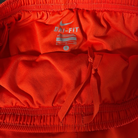 Nike Tempo Shorts - Picture 2 of 2